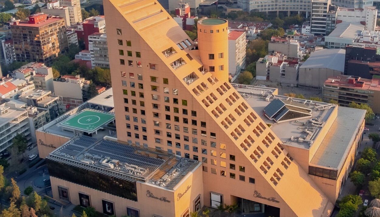 El Palacio de los Palacios celebra 10 años de lujo y distinción Foto: @alex_parra_dron