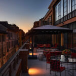 Milán, capital absoluta del estilo y el diseño, suma un nuevo protagonista a su escena hotelera: The Carlton, la más reciente apertura de Rocco Forte Hotels y el décimo hotel del grupo en Italia.