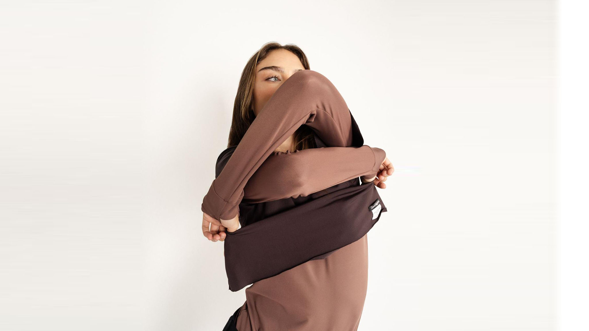 Open To Suggestions: cuando la moda se mueve al ritmo de la comunidad