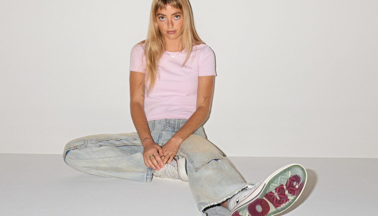 El amor no tiene una sola forma, y este San Valentín, Converse lo celebra con una colección que abraza todas las maneras de sentir, conectar y expresarse. ‘Chucks Enamorados’ llega como una propuesta fresca, alegre e inclusiva que transforma el clásico ADN de Chuck Taylor en un manifiesto de ternura.